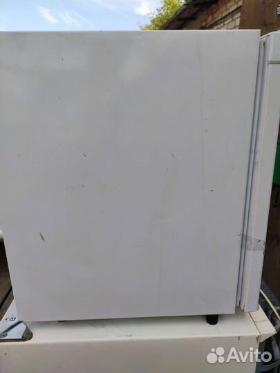 Холодильник бу маленький