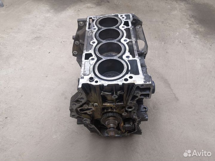 Блок двигателя MR20