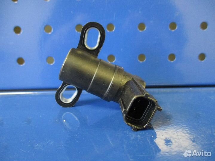 Датчик коленвала Mazda