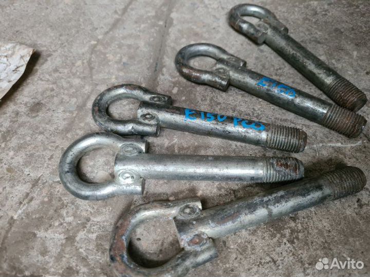 Крюк буксировочный Toyota Corolla E150 2008