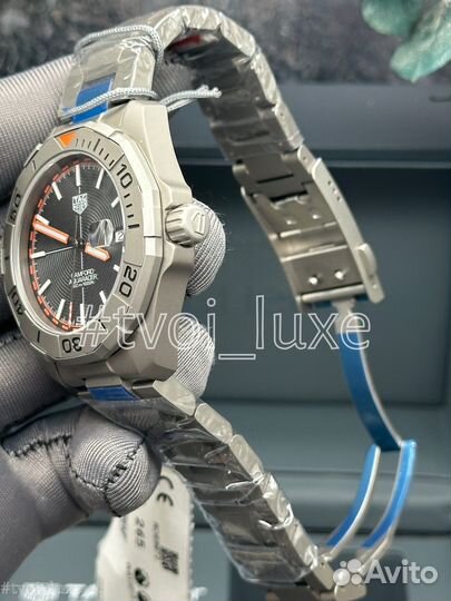 Часы tag heuer bamford aquaracer