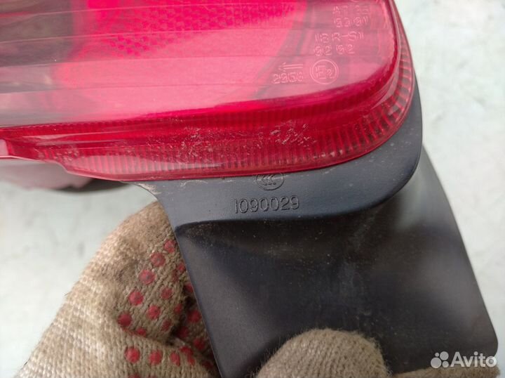 Фонарь задний левый Пежо 206