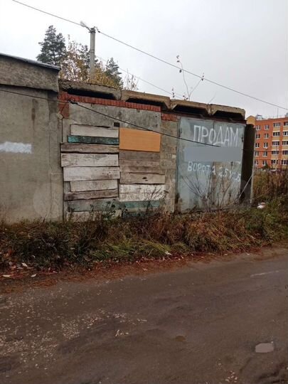 Гараж, > 30 м²