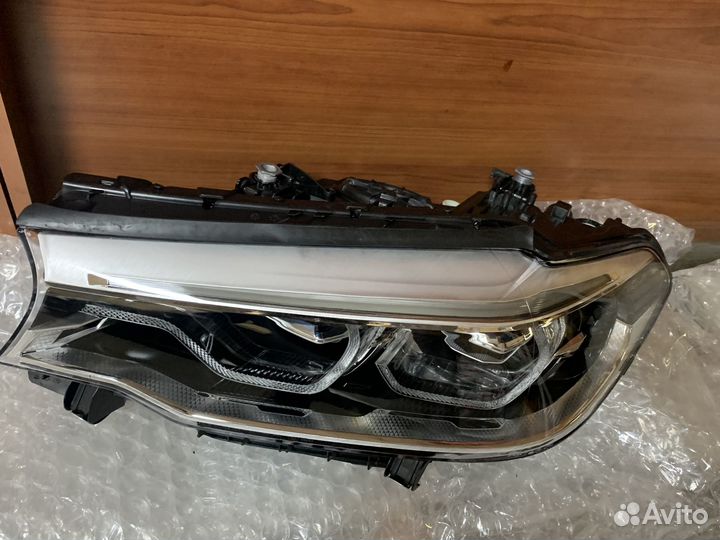 Фара левая BMW G30 светодиодная адаптив дорест