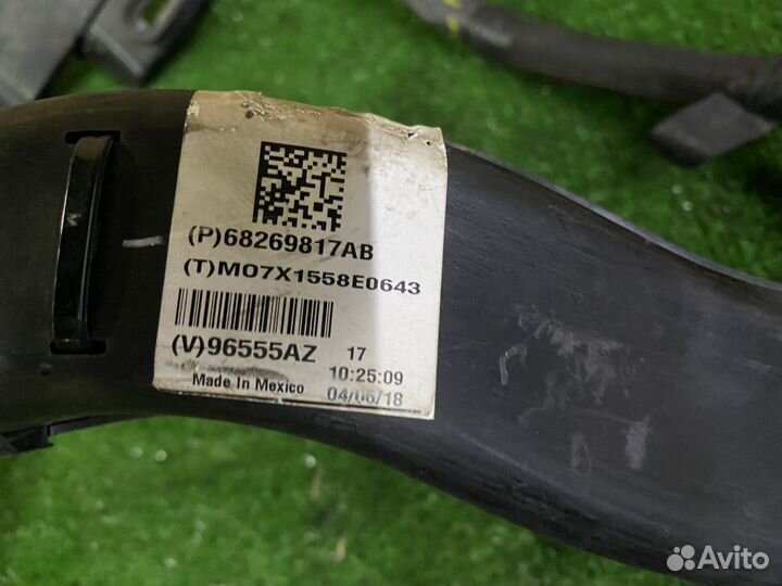 Dodge RAM 2019- проводка аккумулятора Hybrid