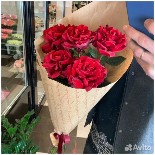 Вывернутая французская роза эквадор