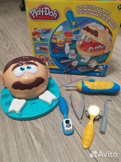 Наборы Play doh Зубастик и Фабрика пирожных