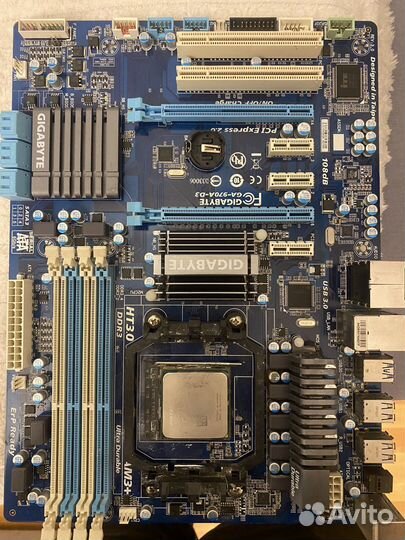 Материнская плата с процессором