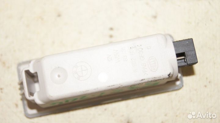 Плафон подсветки салона BMW 535i GT F07