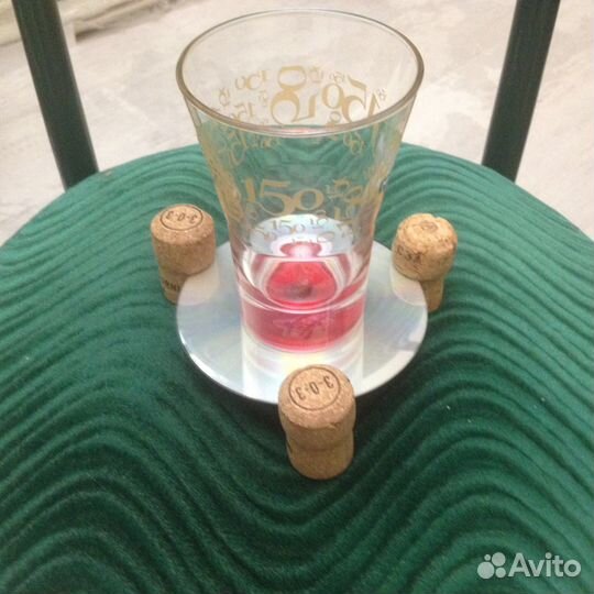 Скатерти, подставка под стакан, салфетки,плед