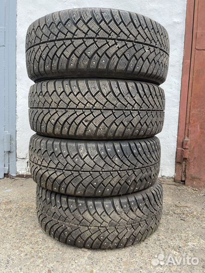 Bfgoodrich G-Force Stud 215/55 R16