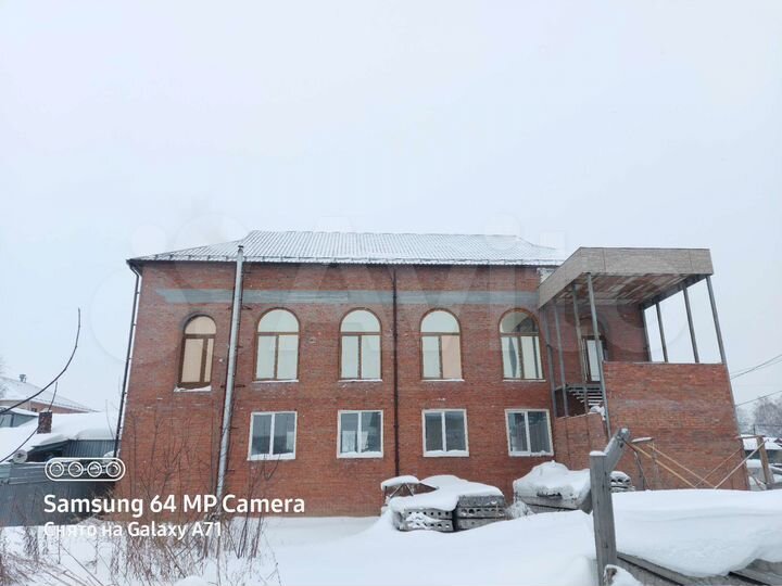 Здание, 720 м²