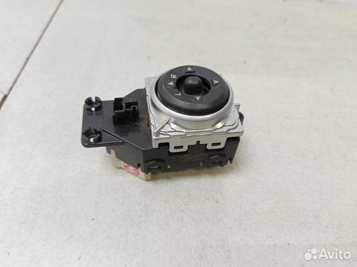 Блок управления зеркалами