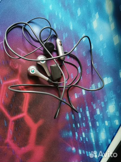 Гарнитура для Sony Ericsson