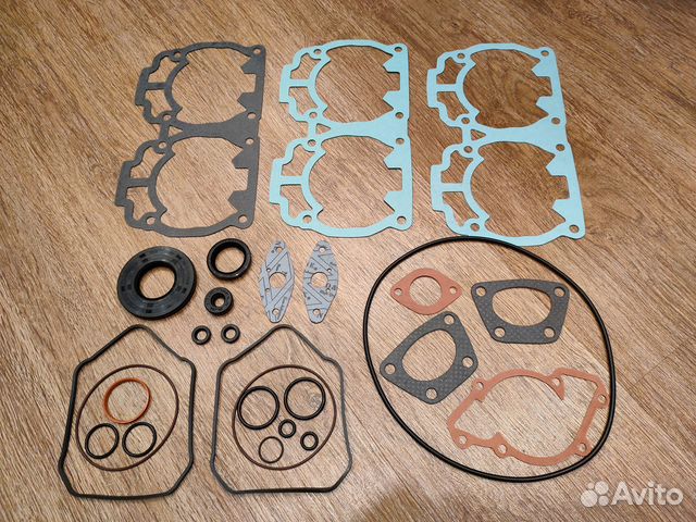 Комплект прокладок с сальниками для BRP Rotax 593