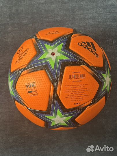 Футбольный мяч adidas лига чемпионов