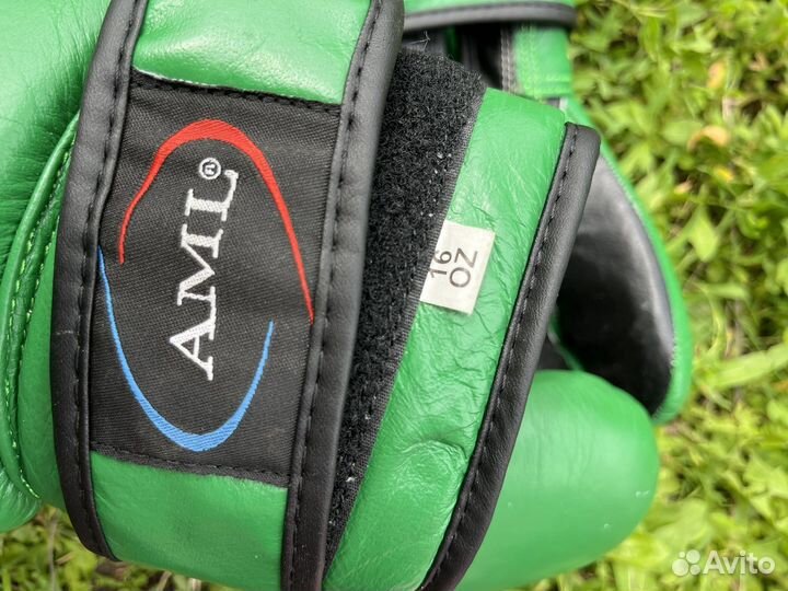 Боксерские перчатки р 16