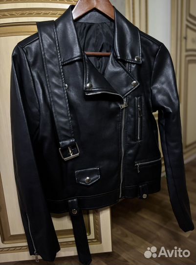 Куртка кожаная женская