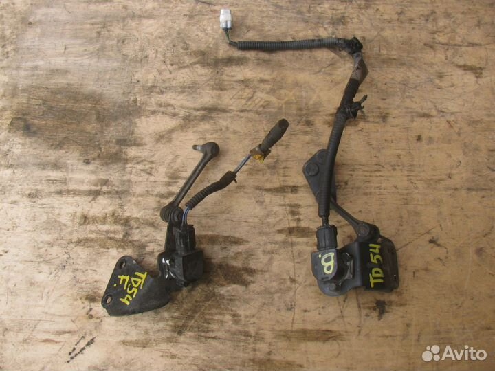 Датчик положения кузова дорожного просвета