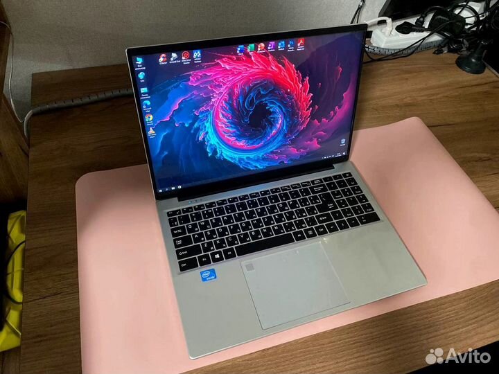 Новый ноутбук 2560x1600 12GB+256GB 16.2