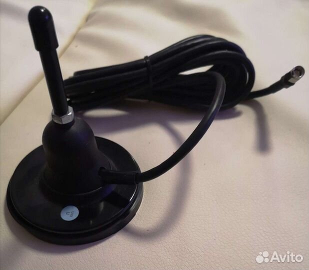 Магнитная антенна для сотовых телефонов