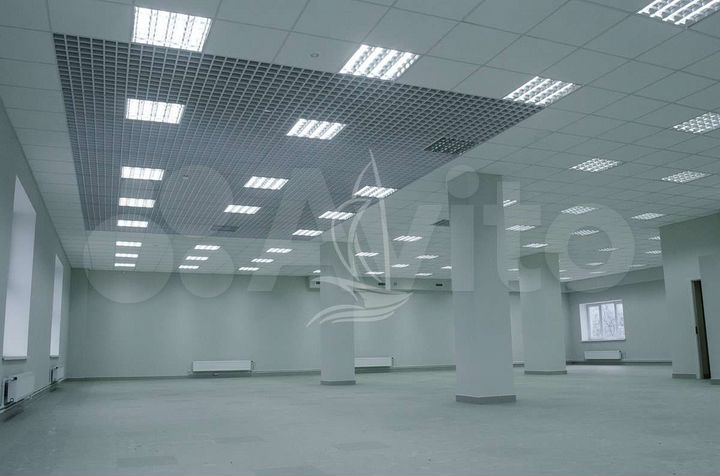 Помещение свободного назначения, 400.0 кв. м