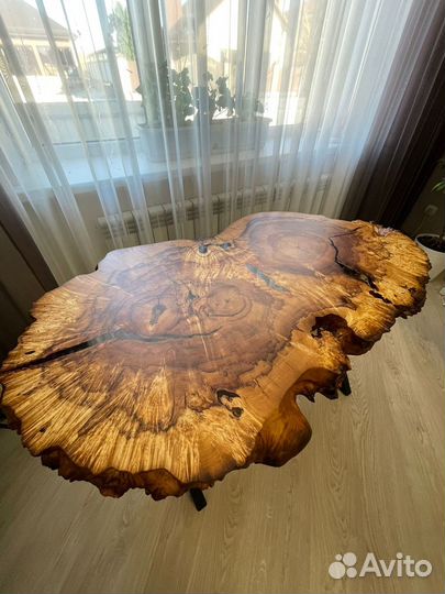 Стол река из слэба