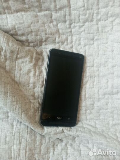 HTC One M7, 2/32 ГБ