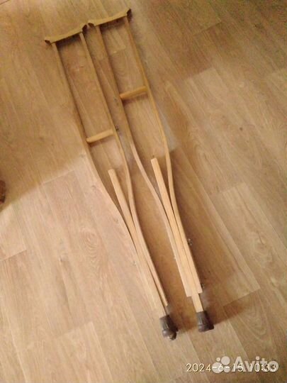 Отдам даром костыли