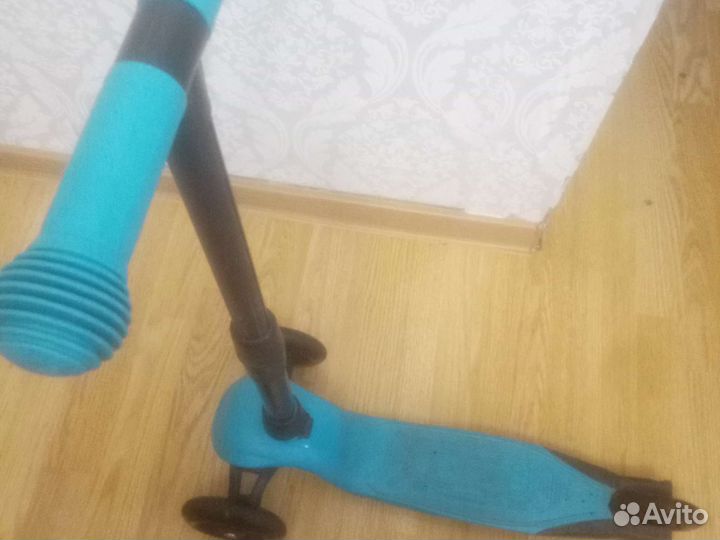 Самокат детский трехколесный