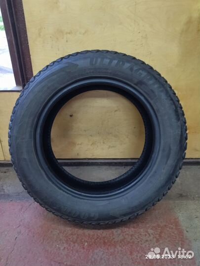 Goodyear UltraGrip 205/60 R16 92T