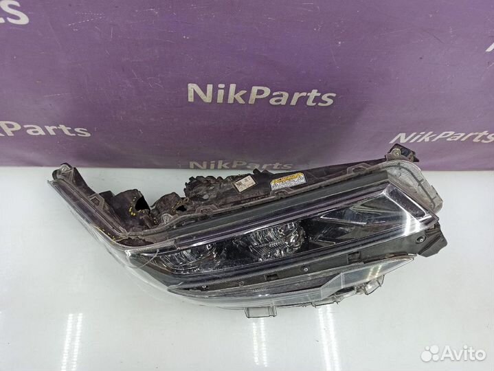 Фара правая toyota aplhard 3 LED
