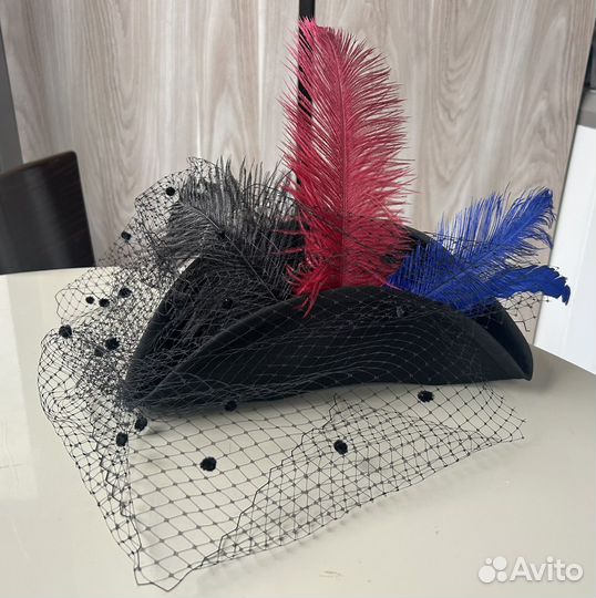 Шляпа венецианская