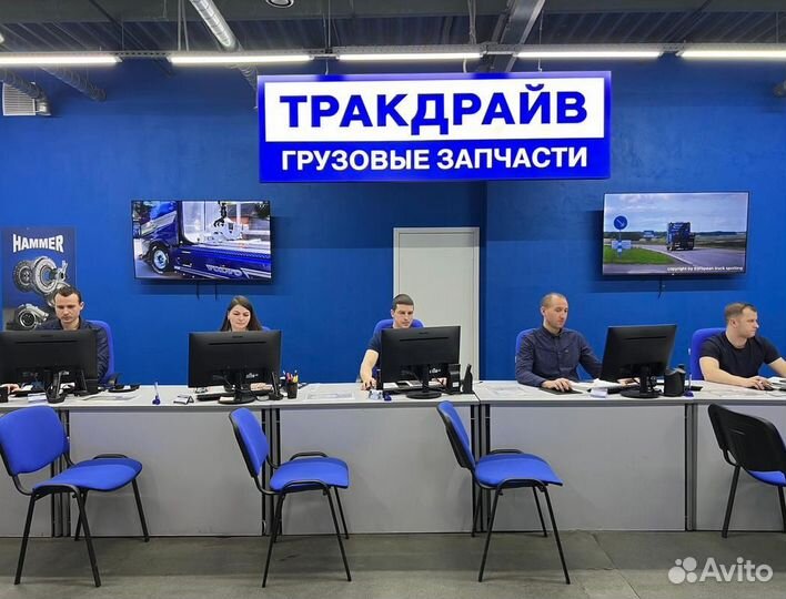 Патрубок от фильтра к турбине Мерсдес Актрос Мп4/5