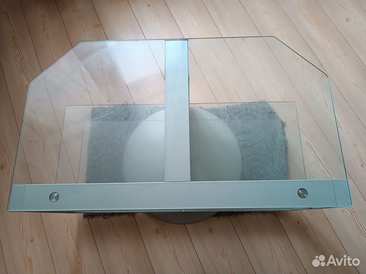 Полка для телевизора