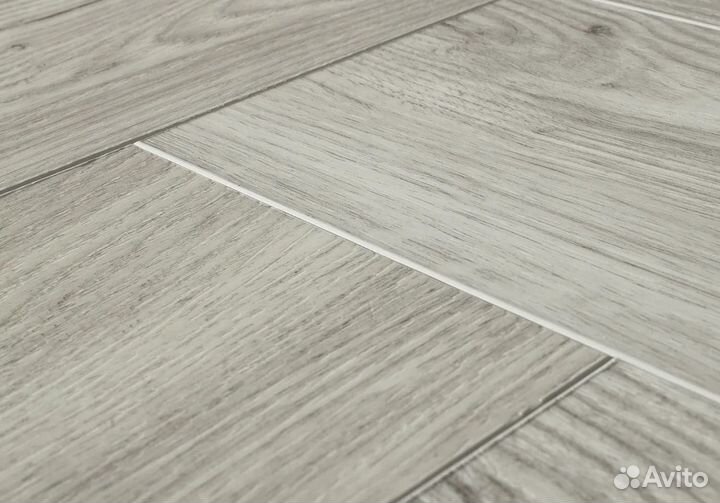 Кварцвиниловый ламинат