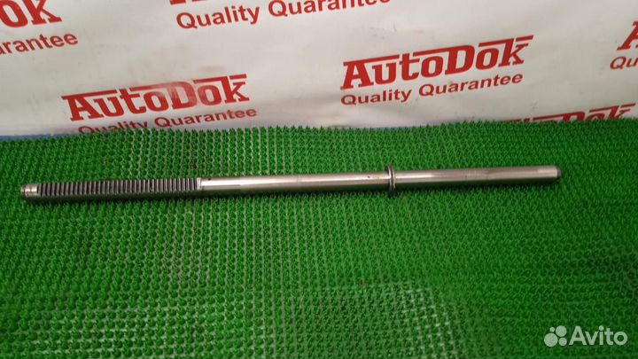 Вал рулевой рейки LHD