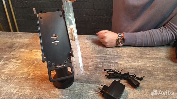 Кронштейн для кассового терминала