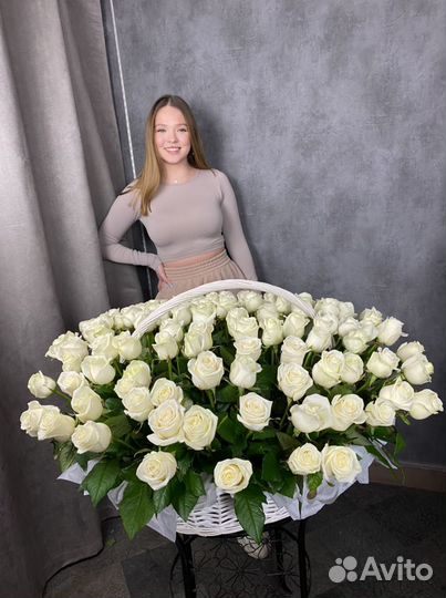 Белые розы с доставкой