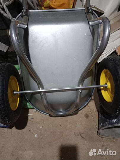 Тележка садовая