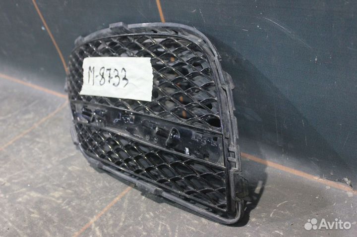 Решетка бампера переднего -Mercedes-Benz S- W222