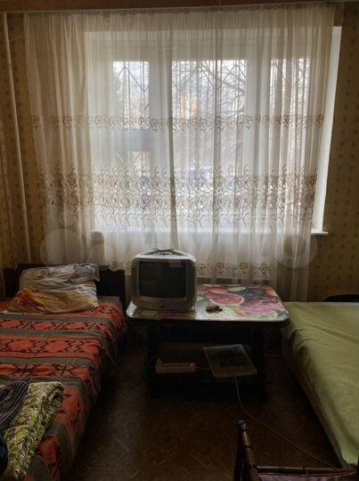 Комната 20 м² в 3-к., 1/17 эт.