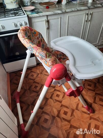 Стульчик для кормления babyton