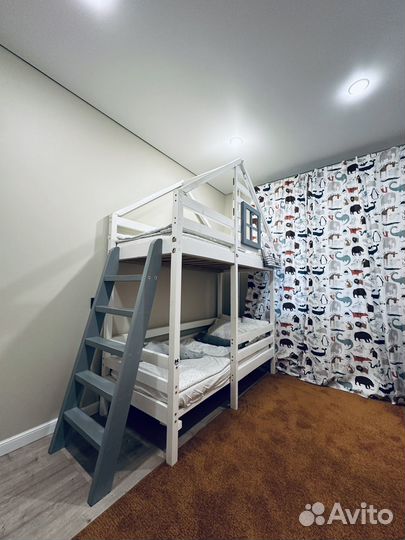 Кроватка домик двухъярусная + матрасы IKEA бу