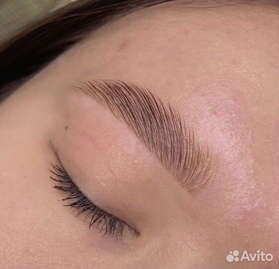 Окрашивание и ламинирование бровей