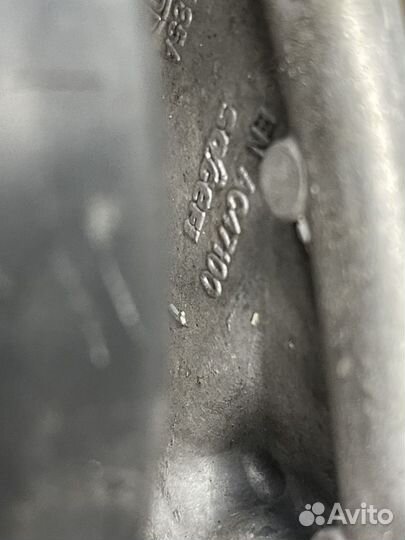 Помпа на peugeot 308