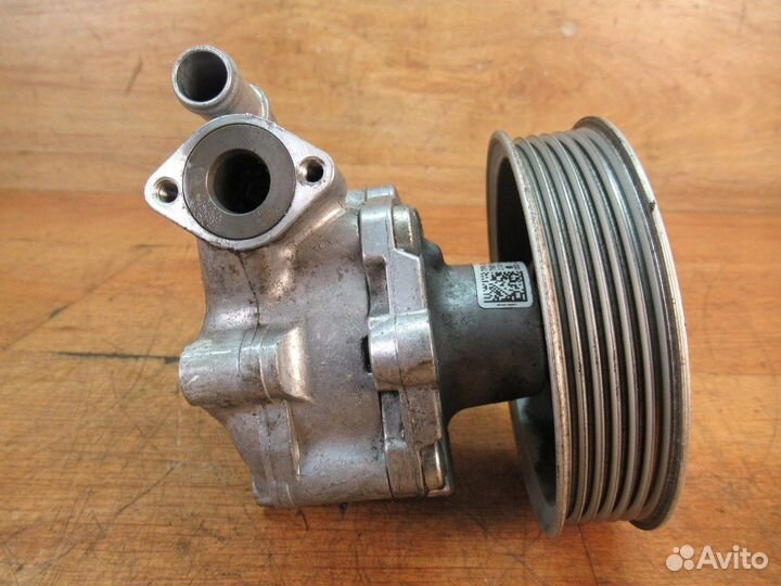 Насос гидроусилителя VW Touareg NF дизель 3.0TDI