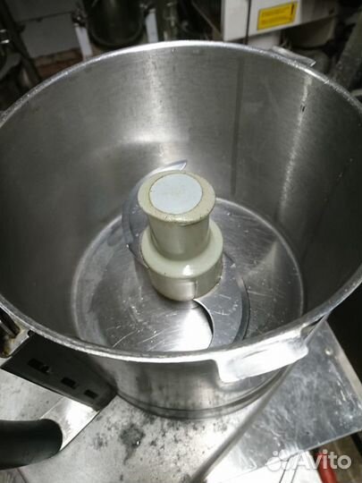 Куттер-овощерезка robot coupe R402