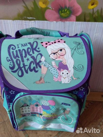 Школьный рюкзак