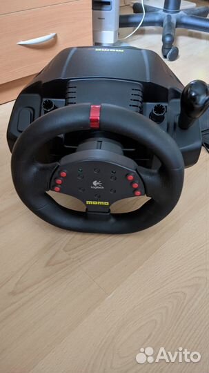 Руль для пк Logitech Momo Racing
